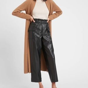 NWOT Banana Republic Black Vegan Leather High Waist Paperbag Cargo Pants XS